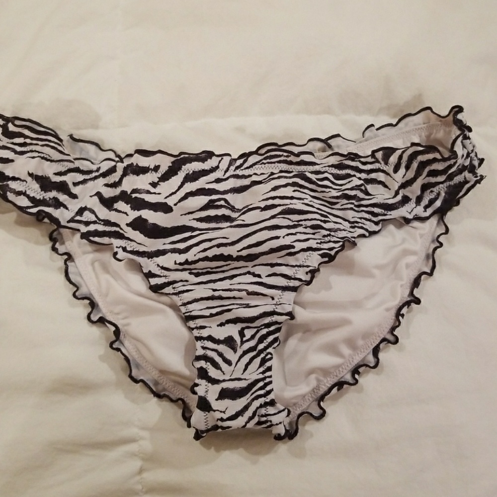 Victoria's secret bottom